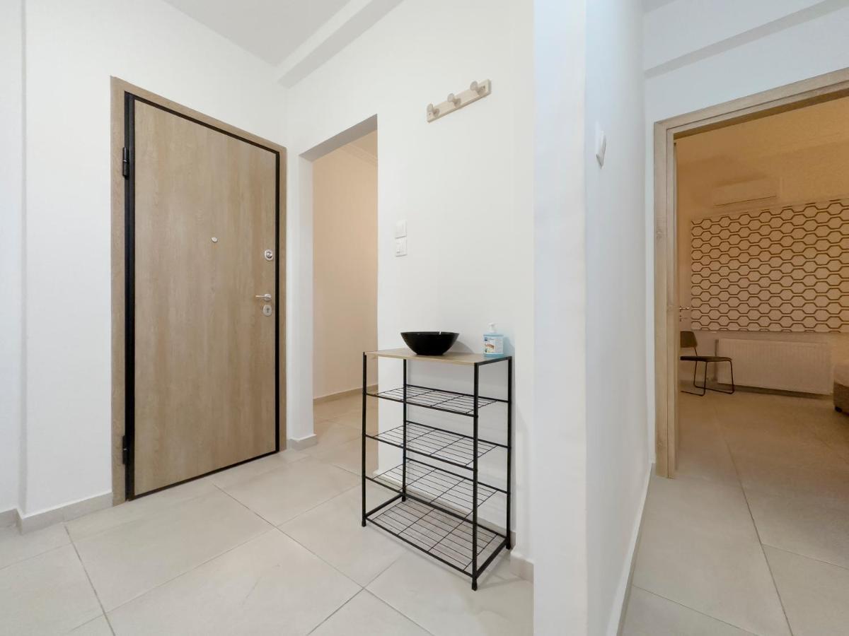 Aventura Comfortable 90Sqm Apt In Kato Patisia Apartment Athens Luaran gambar
