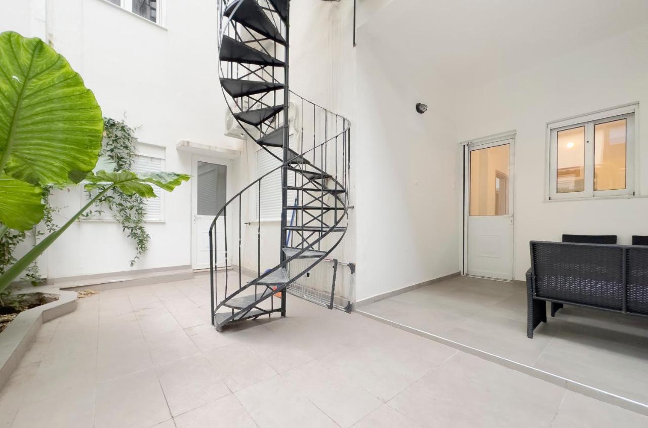 Aventura Comfortable 90Sqm Apt In Kato Patisia Apartment Athens Luaran gambar